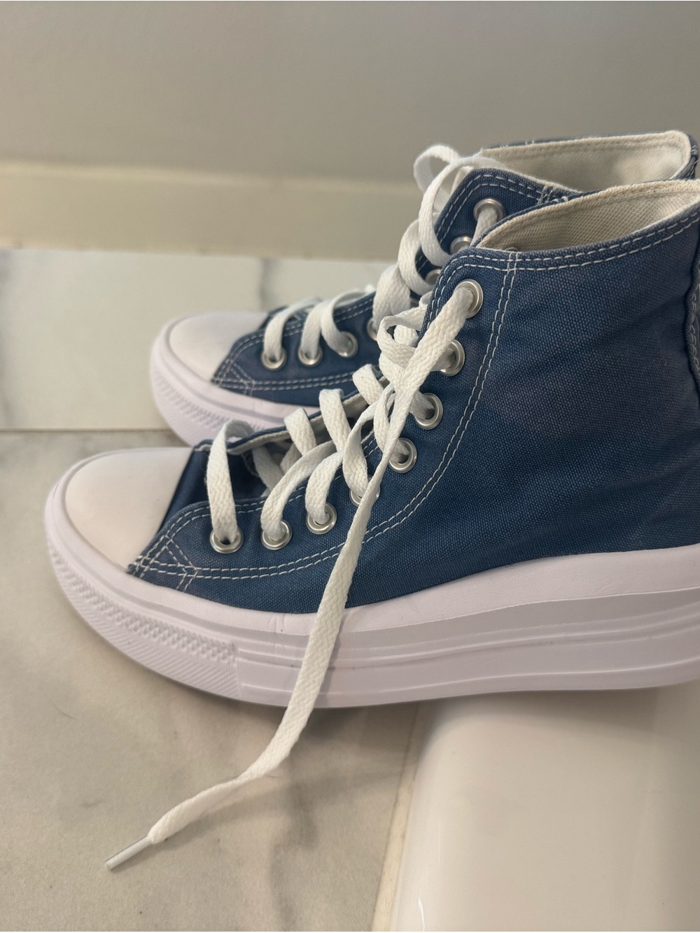 Converse High-Top Canvas Sneakers - Blue & White- Converse Move Women’s 7.5 - Picture 2 of 3